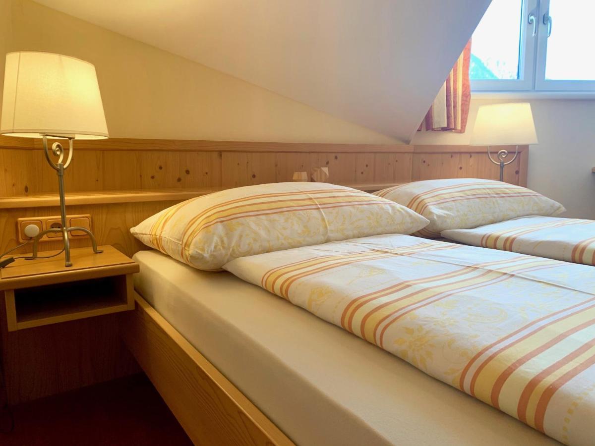 Kornbranntgut Hieflau Hotel Buitenkant foto