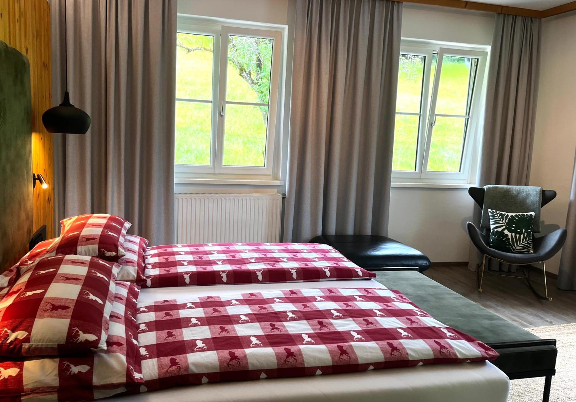 Kornbranntgut Hieflau Hotel Buitenkant foto