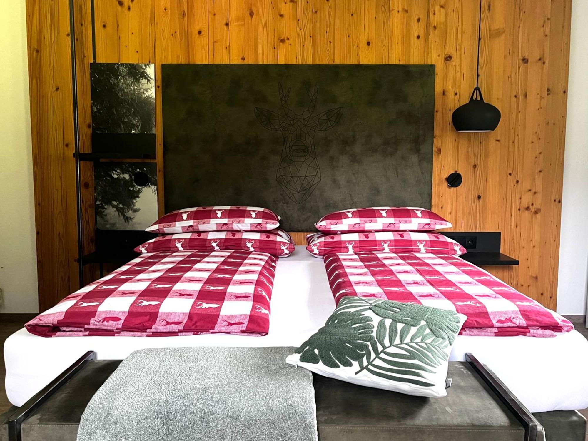 Kornbranntgut Hieflau Hotel Buitenkant foto
