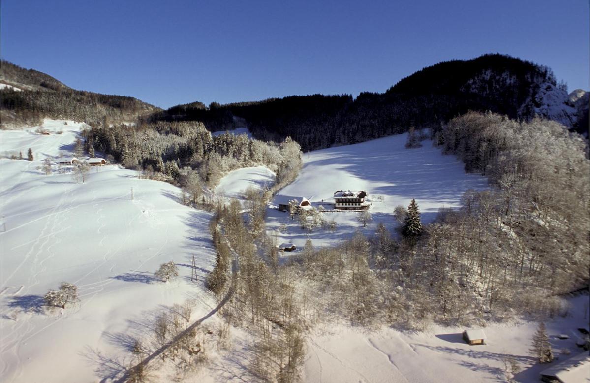 Kornbranntgut Hieflau Hotel Buitenkant foto